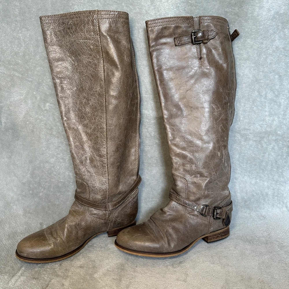 Steve Madden Rovvee Sz 8 Stone Lea Brown Knee High Boots Leather Buckle Full Zip